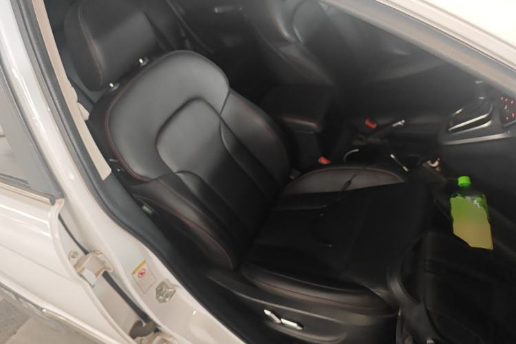 Used Haval H6 2015 Sport Edition 1.5T Automatic Two-Wheel Drive Luxury Model