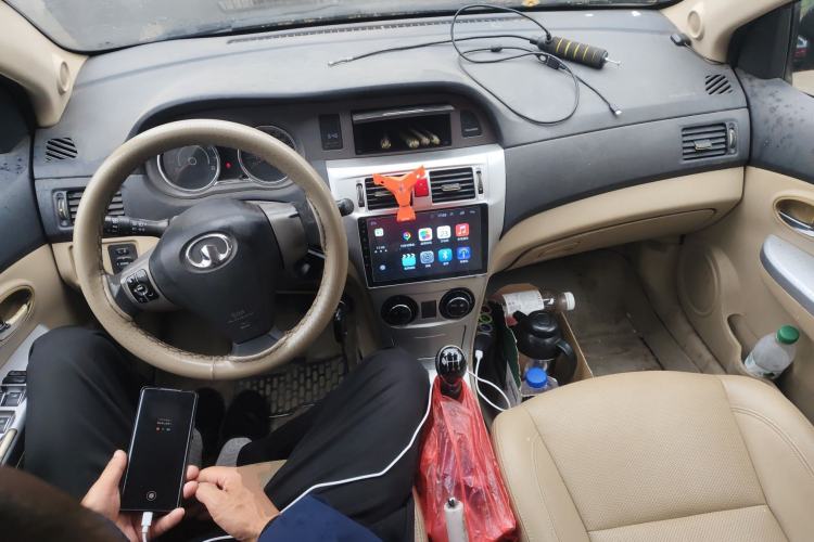 Used Great Wall C30 2012 1.5L Manual Luxury Version Center Console