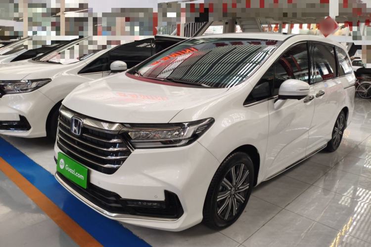 Used Honda Odyssey 2024 2.0L eHEV Sharp & Enjoy Edition