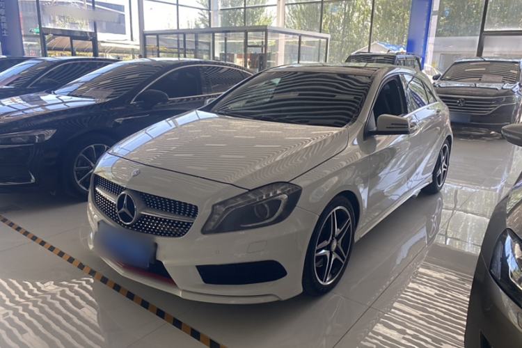 Used Mercedes-Benz A-Class 2013 A 260 Sport model