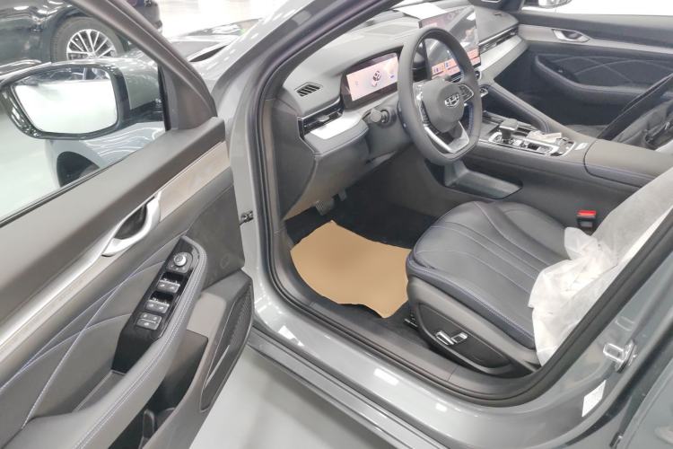 Used Geely Auto Preface 2026 Model Oriental Yao 1.5TD Fuyao Edition
