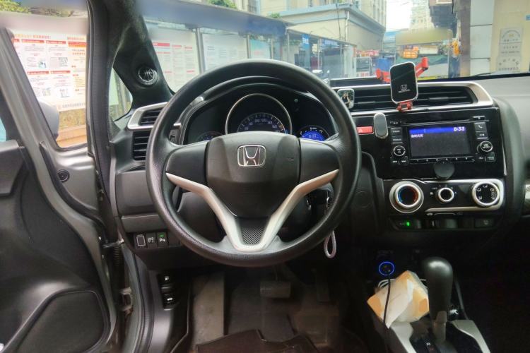 Used Honda Fit 2014 1.5L SE CVT Fashion Model