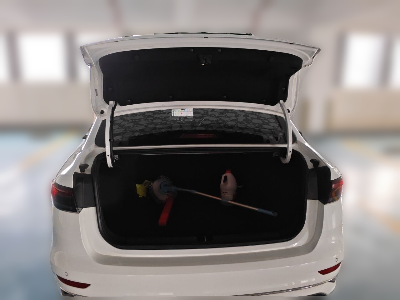 Geely Auto Emgrand 2023 4th Generation Champion Edition 1.5L CVT Prestige Model — снимка 16