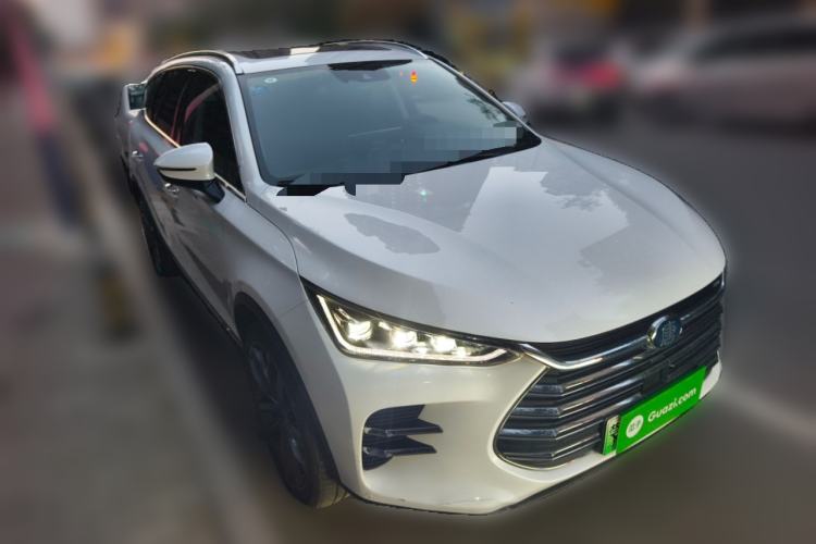 Used BYD Tang New Energy 2018 DM 2.0T All-Wheel Drive Smart Connectivity Luxury Model 7 Seats China V Emission Standard
