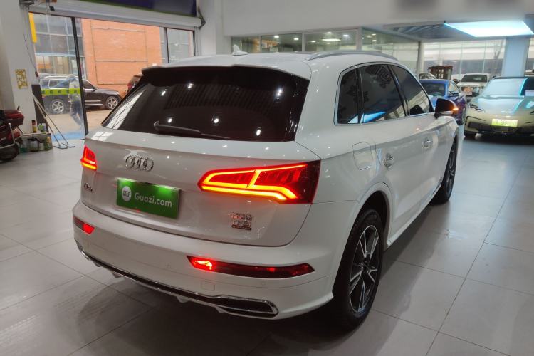 Used Audi Q5L 2020 Updated 40 TFSI Prestige Fashion Edition Rear Right 45 Deg