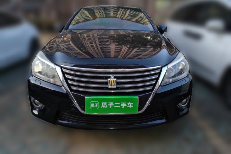 Used Toyota Crown 2012 2.5L Royal Leather Edition
