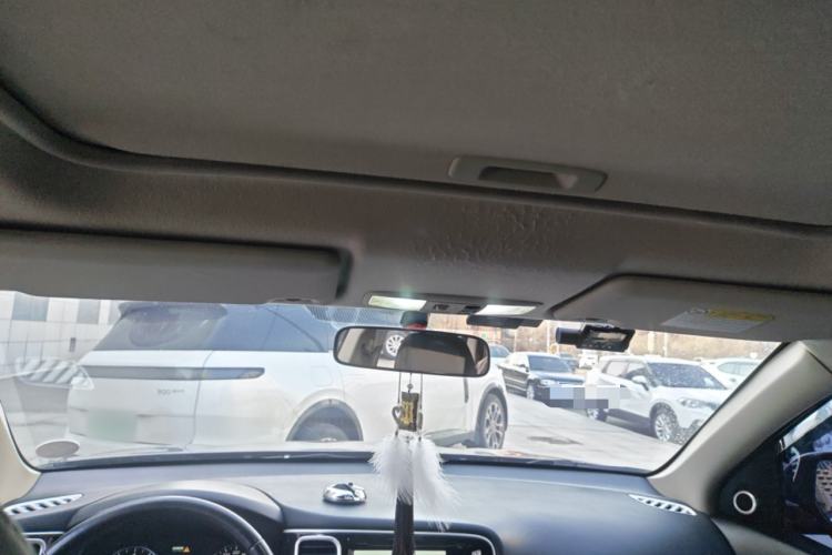 Used Mitsubishi Outlander 2013 2.4L 4x4 Luxury Navigation Edition 5 Seats Headliner