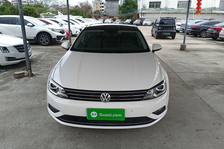 Used Volkswagen Lamando 2017 280TSI DSG Luxury Edition
