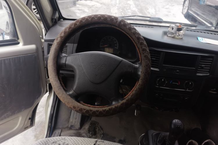 Used Wuling Zhiguang 2013 1.0L Practical Version
