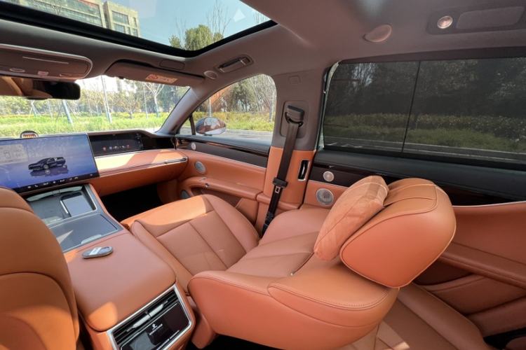 Used Hima Stelato S9 2026 Model Range-Extender Ultra, Rear-wheel Drive, 53kWh
