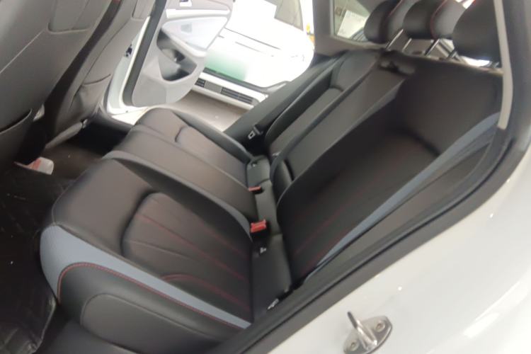 Used Volkswagen Lamando 2024 Lavida L 280TSI DSG Spicy Edition Left Rear Seat