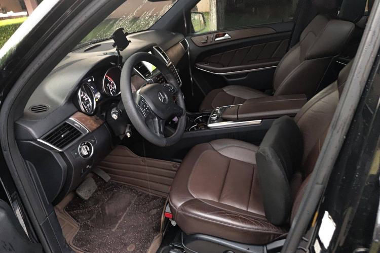 Used Mercedes-Benz GL-Class 2014 GL 400 4MATIC Luxury Model Left Front Seat