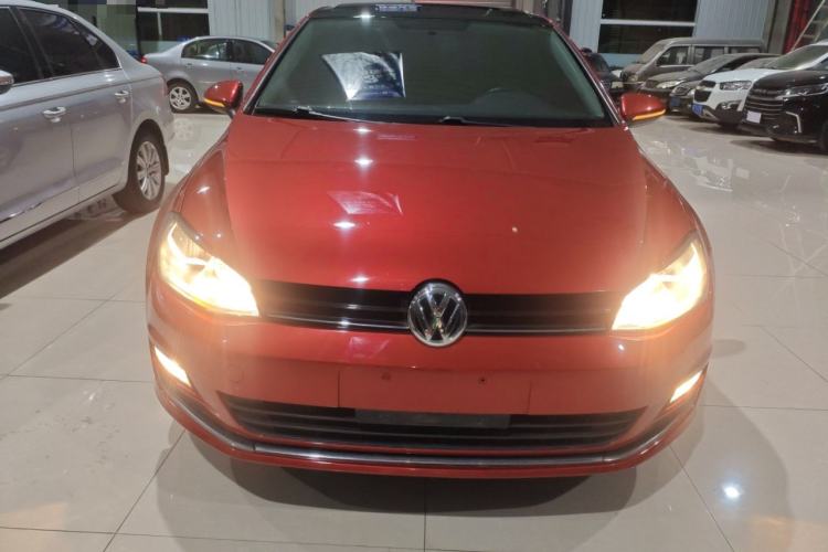 Used Volkswagen Golf 2015 1.6L Automatic Comfort Model Front