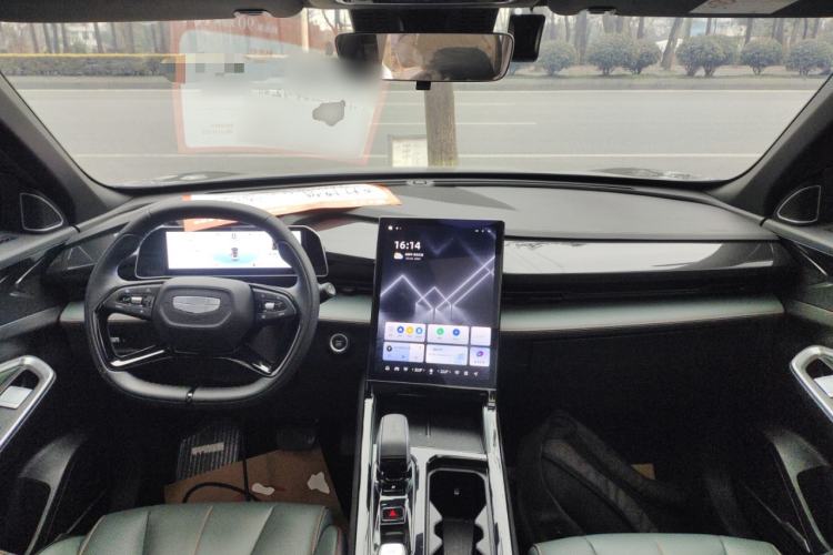 Used Geely Auto Emgrand X7 Sport 2024 1.5TD Smart Connect+