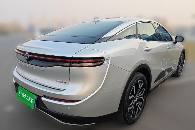 Used Toyota Crown 2023 2.5L SportCross HEV Two-Wheel Drive Prestige Edition Rear Right 45 Deg