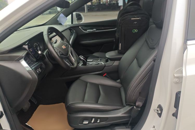 Used Cadillac XT5 2021 2.0T Two-Wheel Drive Luxury Version