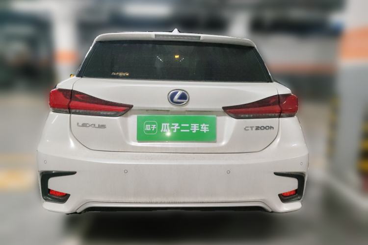 Used Lexus CT 2017 CT200h Elite Edition Solid Color China V Standard Rear