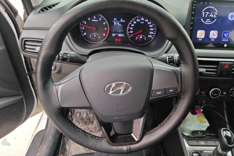 Used Hyundai Celesta 2018 1.6L Automatic GL Enjoyment Edition China VI compliant Steering Wheel