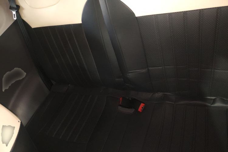 Used CHANGAN NEVO Lumin 2022 155 km – Refreshingly Sweet Edition Left Rear Seat