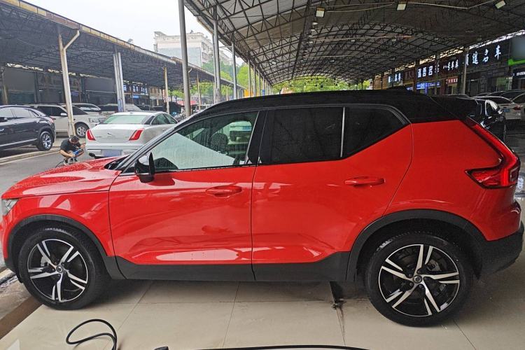 Used Volvo XC40 2021 T4 Four-Wheel Drive Smart & Sporty Edition
