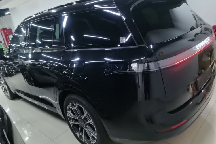 Used Lynk & Co 900 2025 2.0T Ultra Rear Left 45 Deg