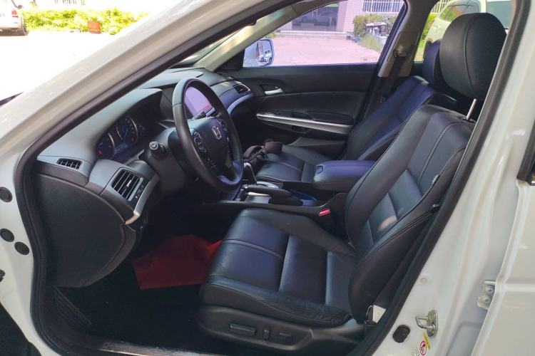 Used Honda Crosstour 2014 2.4L Luxury Edition Left Front Seat