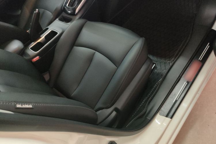 Used Nissan Sylphy 2021 Classic 1.6XL CVT Luxury Edition Right Front Seat