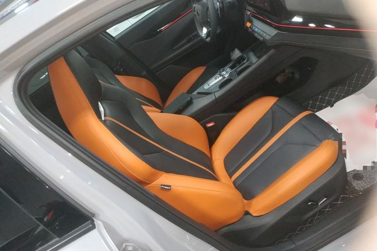 Used Changan UNI-V 2024 1.5T Prestige Sport Edition
