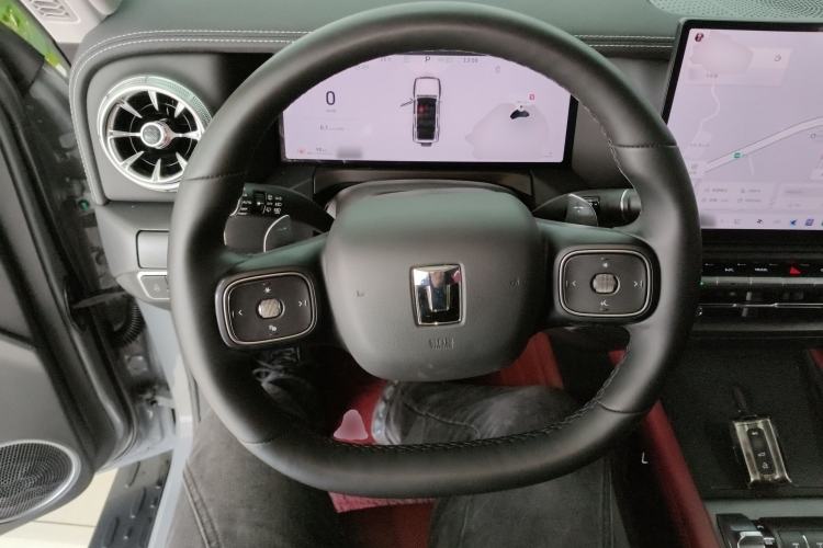 Used Tank 300 2025 2.4T Diesel Version