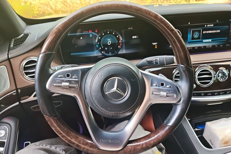 Used Mercedes-Benz Maybach S-Class 2018 S 450 4MATIC Steering Wheel