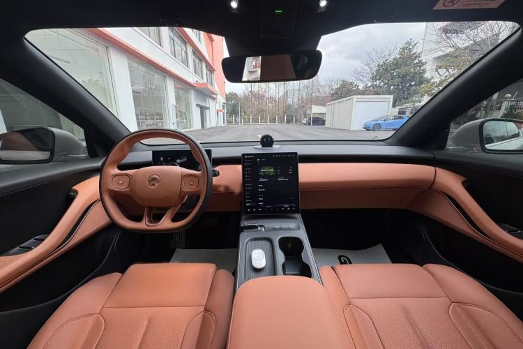 Used Nio ET5 2022 75 kWh
