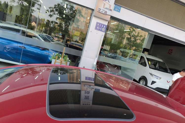 Used Buick Verano 2018 Sedan 15S Automatic Leading Model Roof