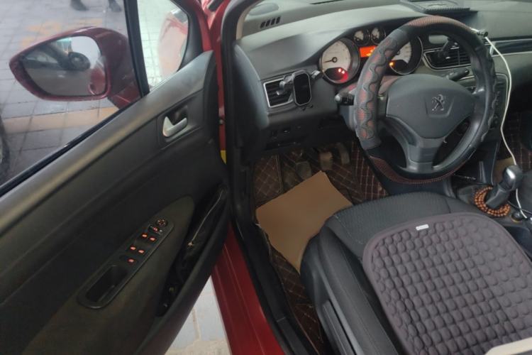 Used Peugeot 308 2014 Enjoy Edition Classic 1.6L Manual YouShang Model Driver Seat