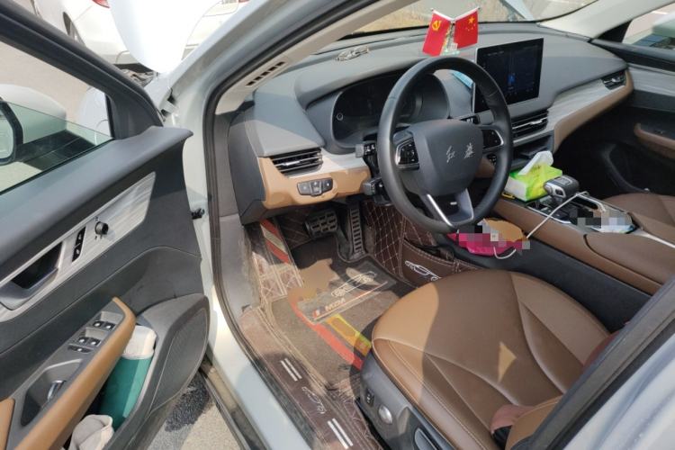 Used Hongqi E-QM5 2024 610 km PLUS