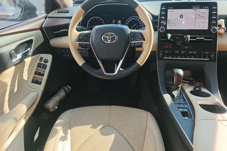 Used Toyota Avalon 2019 2.5L Touring Premium Version China VI Standard