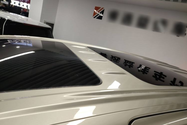 Used Buick GL8 2021 ES Land Cruiser 653T Flagship Model Roof