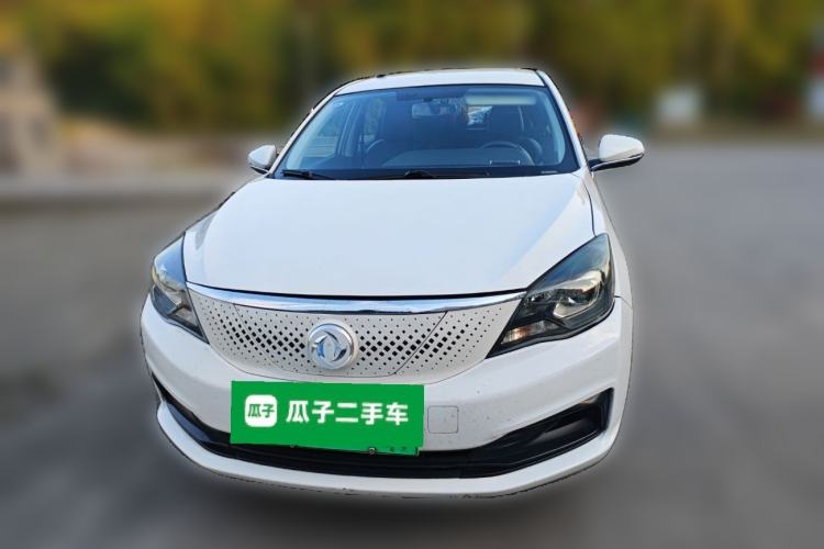 Used Dongfeng Aeolus E70  Front