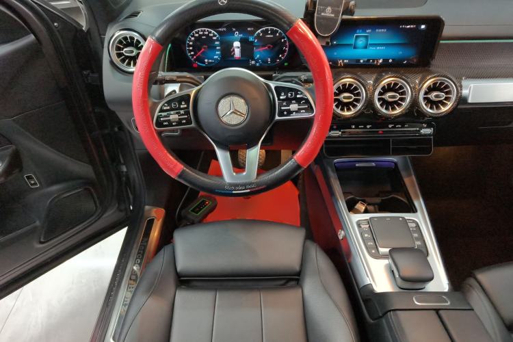 Used Mercedes-Benz GLB 2021 GLB 200 Dynamic Edition Steering Wheel
