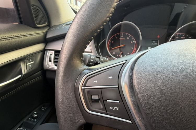 Used Hanteng X7 2020 X7S 1.5T Automatic Smart Luxury Model
