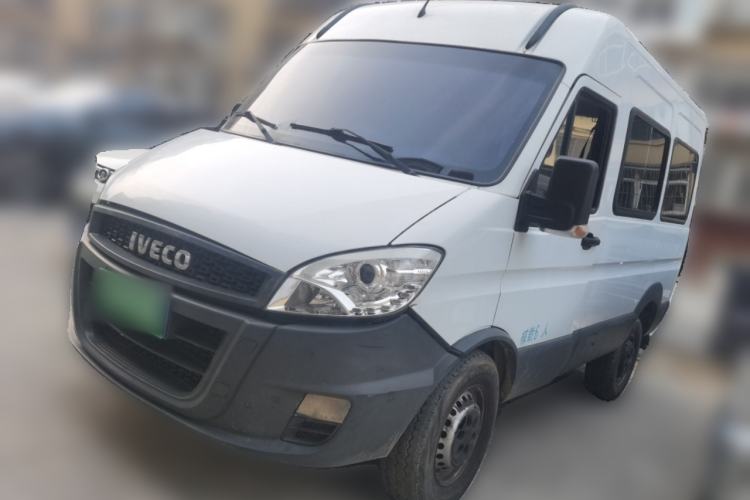 Used Iveco Power Daily 2017 2.5T Classic A32 Mid-Roof 6-7 Seater Bus 47Z5