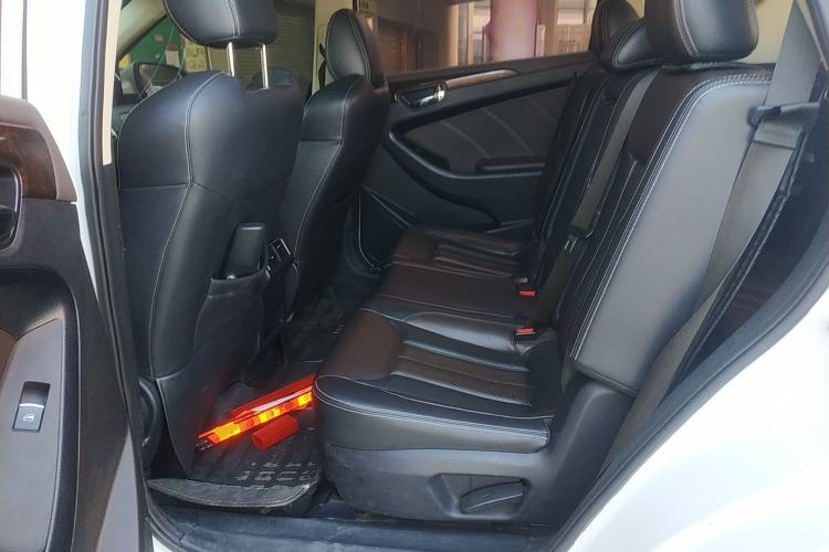 Used Dongfeng Fengon 580 2018 1.5T CVT Luxury Model
