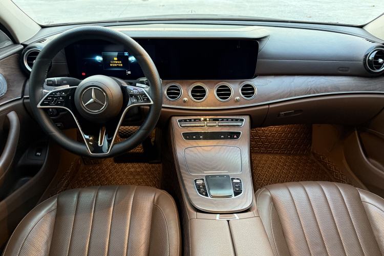 Used Mercedes-Benz E-Class 2021 E 300 L Premium Edition
