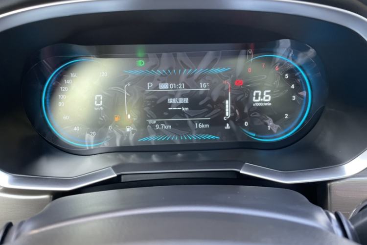 Used JETOUR X70 2024 1.5T DCT Enjoyment Edition 5 Seats