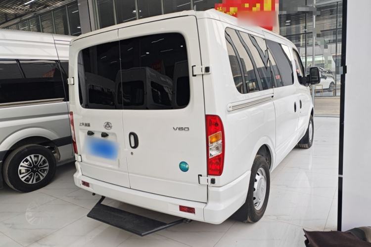 Used SAIC MAXUS Xintu V80 2025 Value Edition Aoyuntong 2.0T Manual Short Wheelbase Ultra-Low Roofline 127 Ps 5/6 Seats
