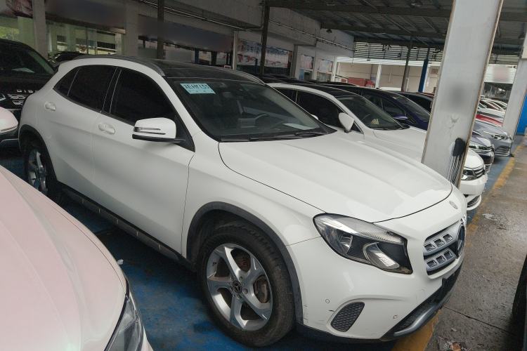 Used Mercedes-Benz GLA 2019 GLA 200 Dynamic Edition Front Right 45 Deg