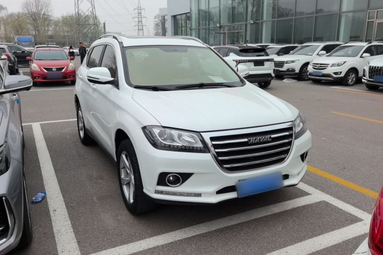 Used Haval H2 2018 1.5T Dual-Clutch Two-Wheel Drive Fashion Model China VI Standard
