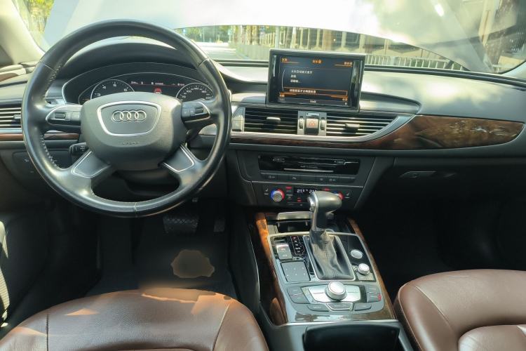 Used Audi A6L 2015 30 FSI Millionth Anniversary Comfort Model
