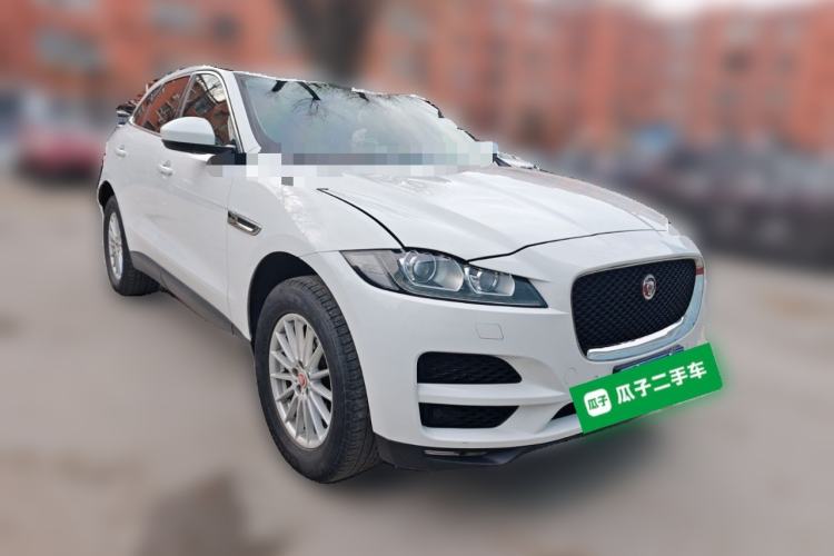 Used Jaguar F-PACE 2019 2.0T Four-Wheel Drive Urban Luxury Edition Front Right 45 Deg