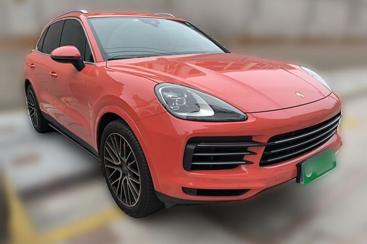 Used Porsche Cayenne 2019 Cayenne 3.0T Front Right 45 Deg