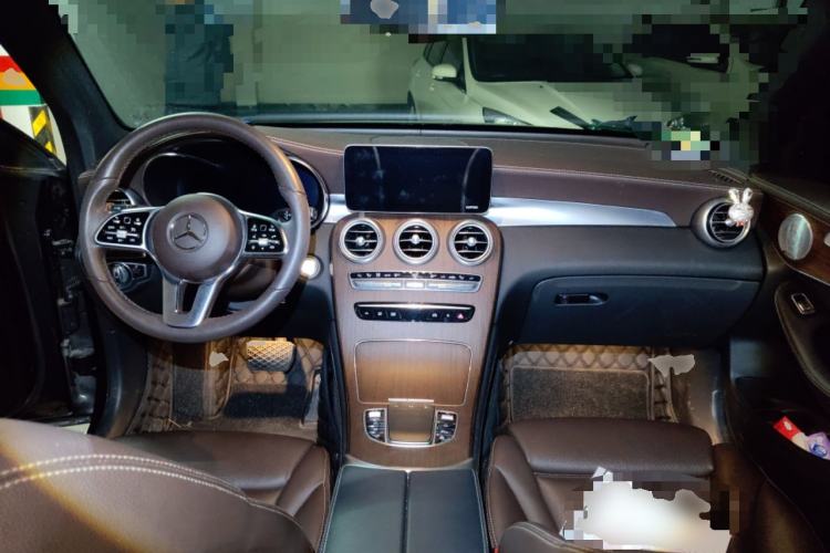 Used Mercedes-Benz GLC 2021 GLC 300 L 4MATIC Dynamic Model
